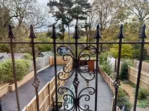 Photo 5- click for photo gallery